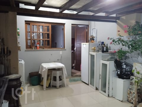 Image 11 - 276619